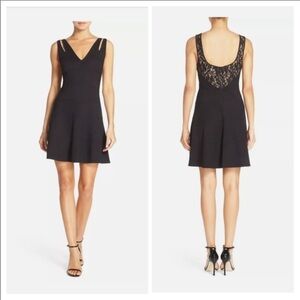 Ali & jay black & lace short dress xsmall